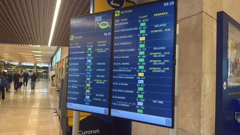 La DANA frustra aterrizajes en Tenerife Norte y obliga a desviar vuelos por la nula visibilidad