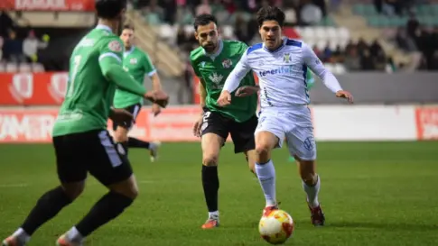 0-1 | El CD Tenerife gana al Zamora CF y es más líder