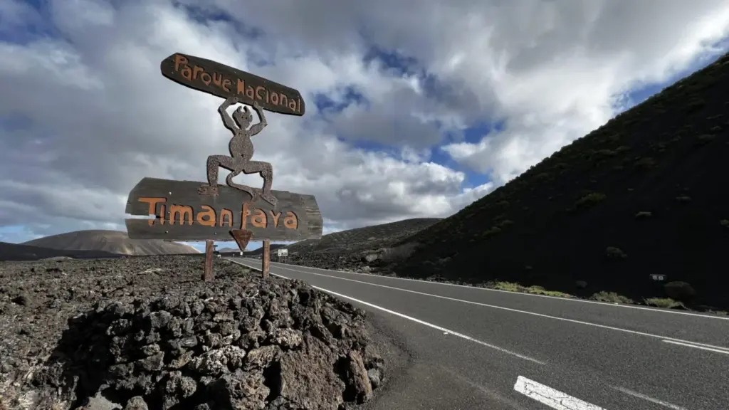 Lanzarote adjudica por 5,1 millones la conservación de sus carreteras