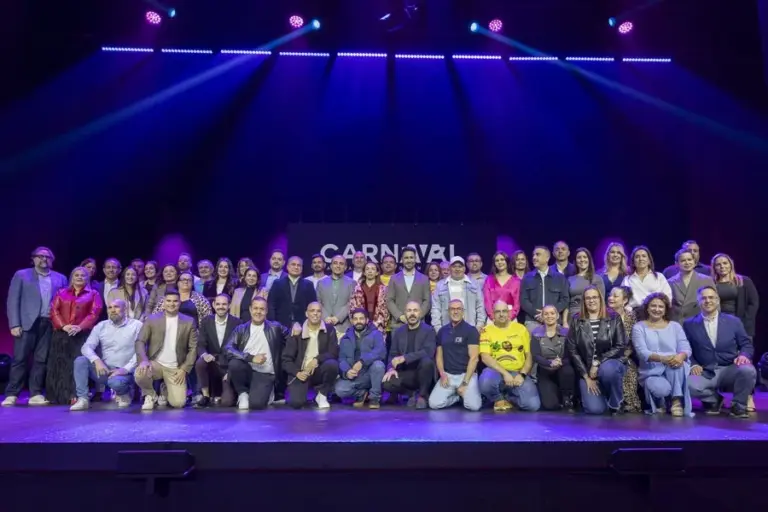 El mal tiempo obliga a posponer la presentación de participantes del Carnaval de Las Palmas de Gran Canaria