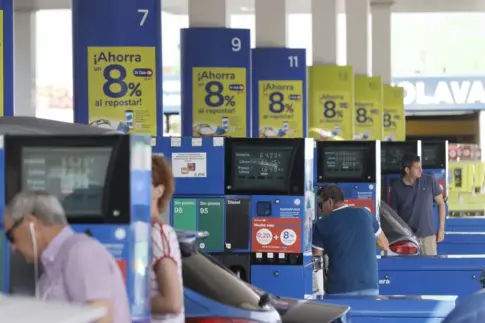 La economía española creció el 2,8 % en 2025 y la inflación se modera en el inicio de año