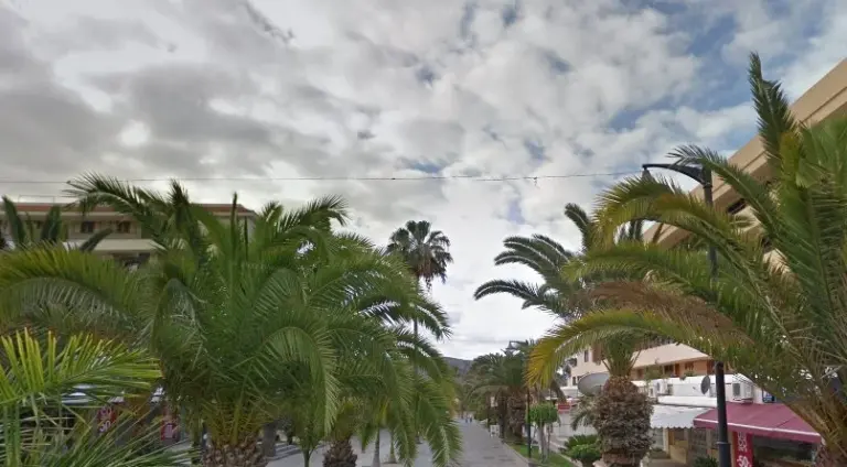 Hospitalizado en estado crítico tras una agresión en Tenerife