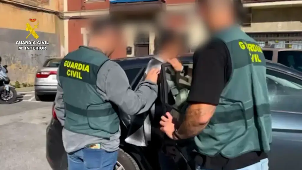 Liberan a un octogenario que estaba siendo explotado por una red criminal de estafas