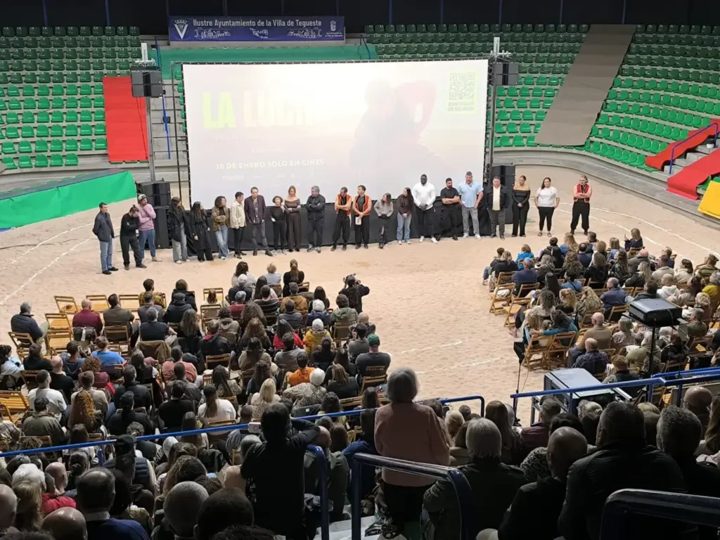 Los protagonistas de la película han presentado "La Lucha" a los asistentes / RTVC 
