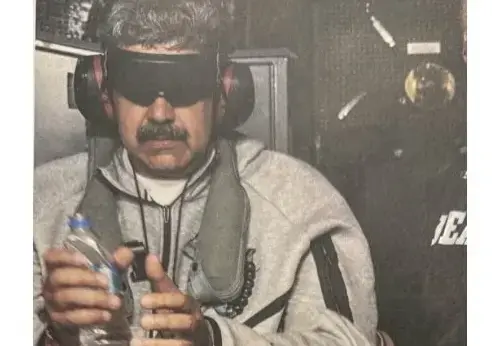 Primera foto de Nicolás Maduro detenido