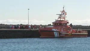 Rescatada una embarcación con 25 inmigrantes al sur de Gran Canaria