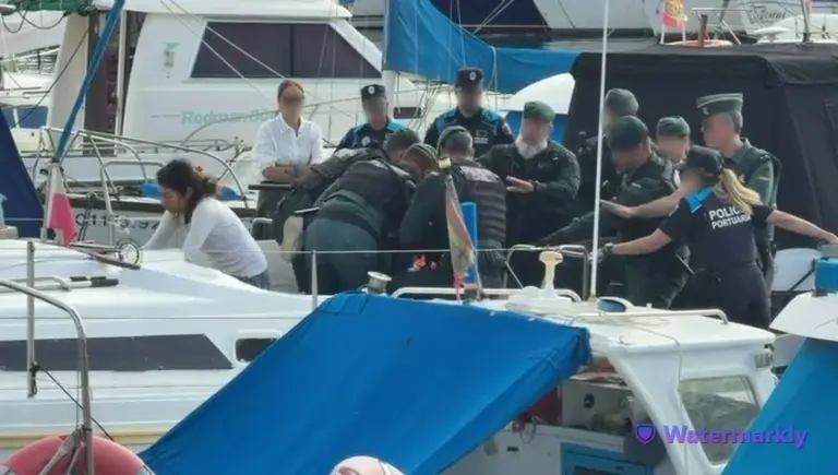 Desahucian de su barco-vivienda a una mujer de 71 años en el Muelle Deportivo de Las Palmas de Gran Canaria