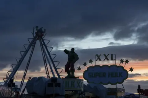 Lluvias débiles y el mar alterado marcarán el tiempo de Canarias esta semana