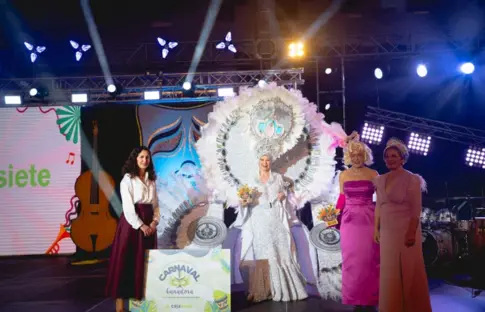 San Sebastián de La Gomera se prepara para conocer a su nueva reina del Carnaval