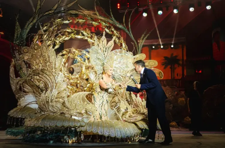 Dominga Jiménez, Reina de los Mayores del Carnaval de Santa Cruz de Tenerife 2026