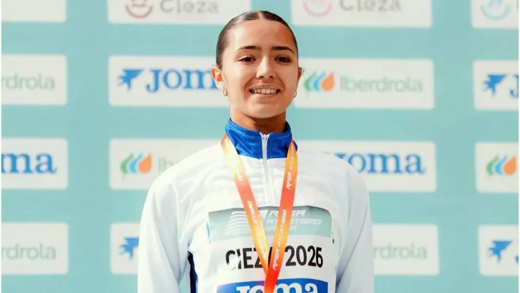 Ana González, campeona de España Sub-18 de 10 km Marcha y récord de Canarias