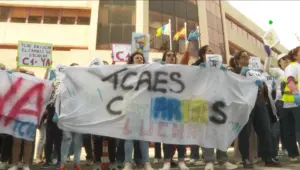 Los auxiliares de enfermería de Canarias exigen subir al grupo C1 y amenazan con la huelga general