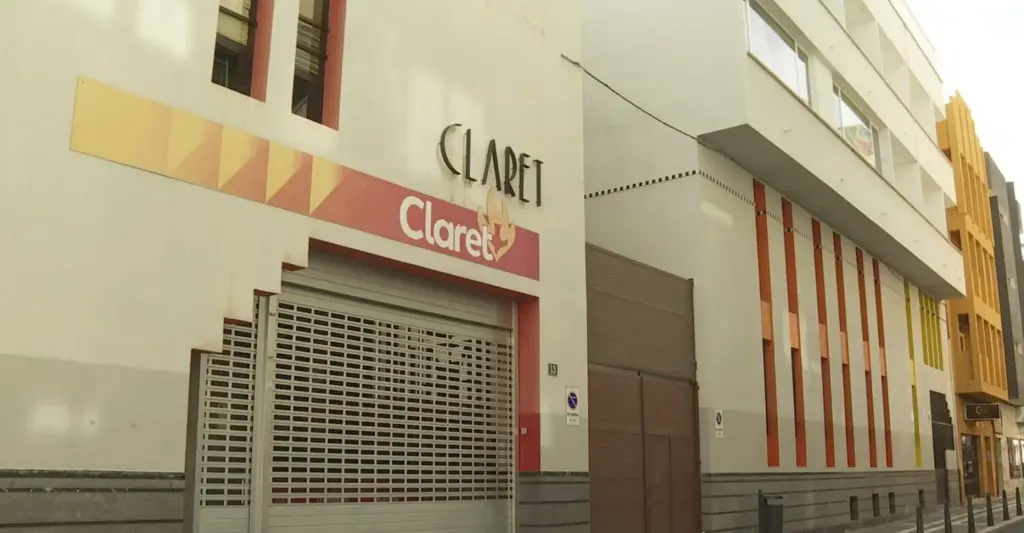 El profesor suspendido pide su reincorporación al centro. Imagen RTVC