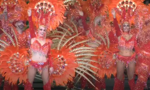 Baile, música y color en el Certamen Ritmo y Armonía del carnaval de Santa Cruz de Tenerife