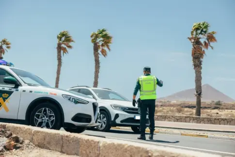 Detenidos los tres acusados de un robo contra un grupo de turistas en un mirador de Santiago del Teide
