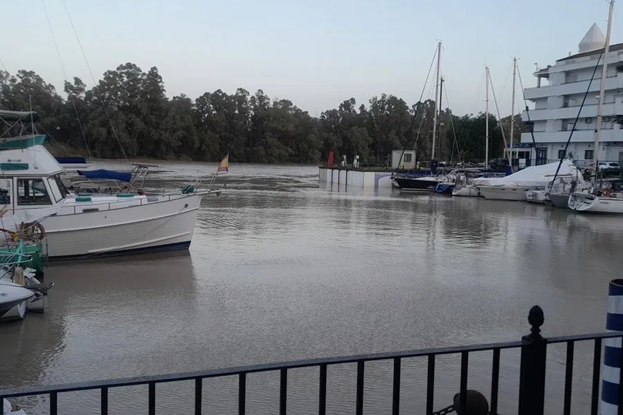Borrasca Leonardo: máxima alerta en Córdoba ante la crecida del Guadalquivir