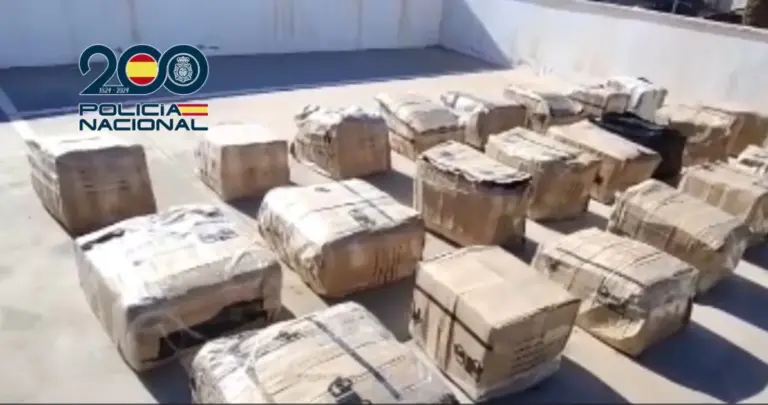 Detenido en Arrecife cuando transportaba casi una tonelada de hachís en un furgón