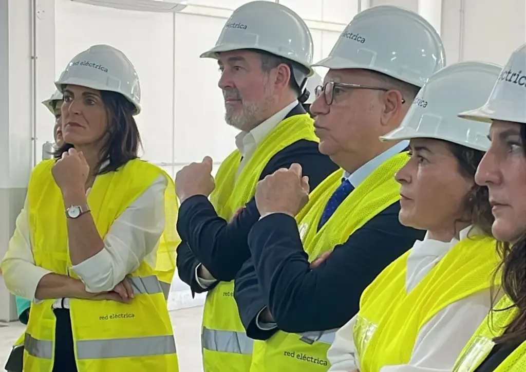 Inauguración de la interconexión por cable submarino de los sistemas eléctricos en Tenerife y La Gomera. Imagen cedida