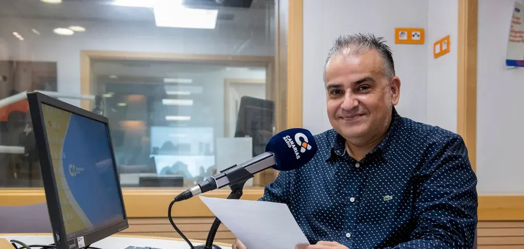 ‘Todo Goles Radio’ retrasmite este fin de semana partidos clave de los equipos canarios. Juanjo Toledo, presentado Todo Goles Radio.