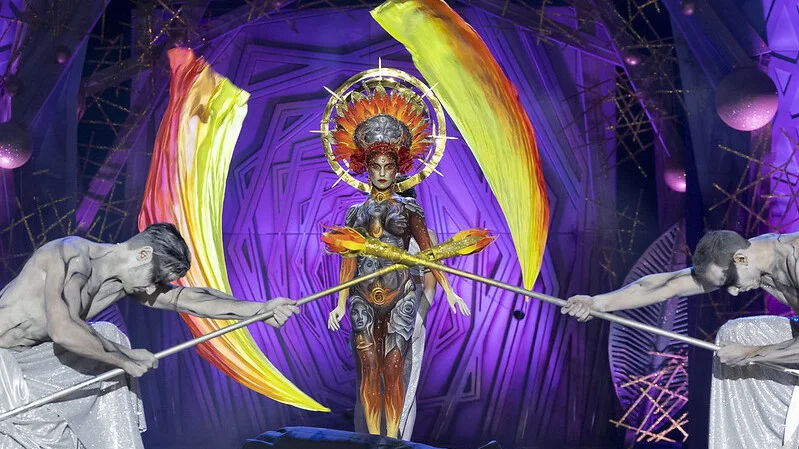 Primer premio 2024. Maquillaje de Silvia Vitali, Glenda Palloti y Federica Lalle sobre la modelo Samantha Dona ‘La fuerza de la luz. Imagen Ayuntamiento de Las Palmas de Gran Canaria
