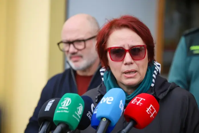 Mercedes Afonso, madre del joven de 20 años con autismo desparecido hace una semana en la isla de La Palma. EFE / Luis G Morera