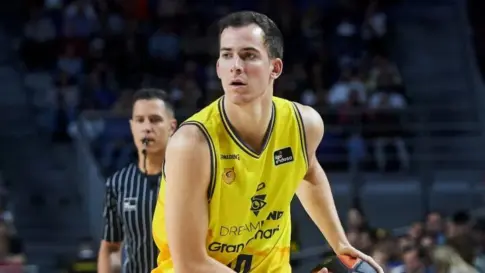 Miquel Salvó renueva hasta 2028 con el Dreamland Gran Canaria