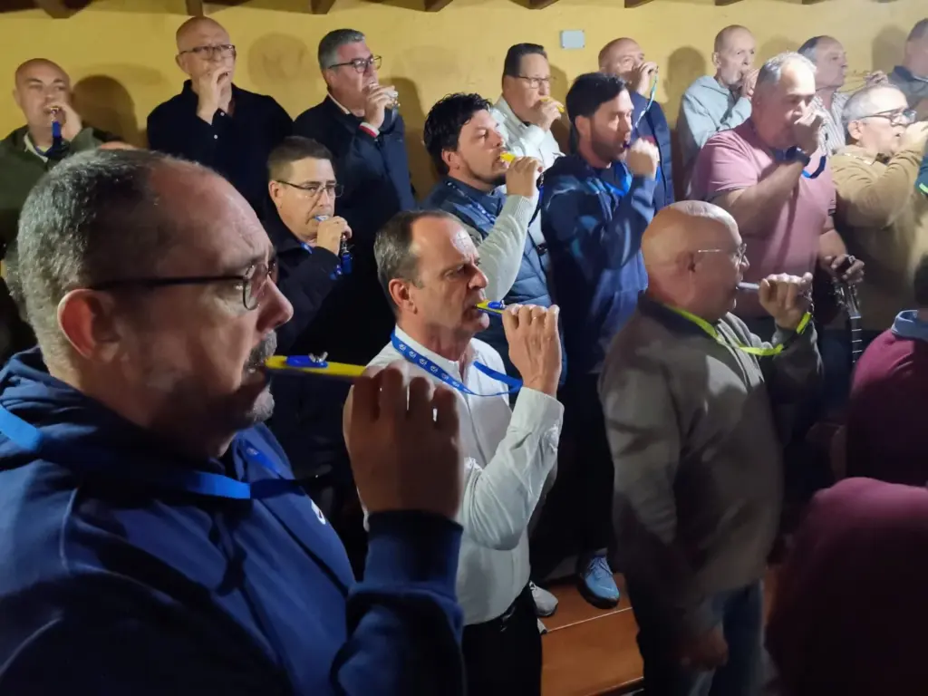 Oscar Hernández, alcalde de Agüimes y murguero