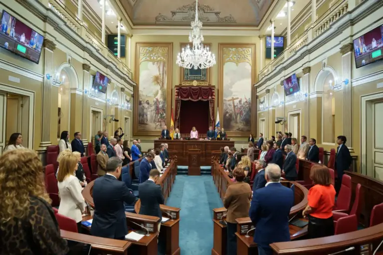 En Directo | Segunda sesión plenaria del Parlamento de Canarias