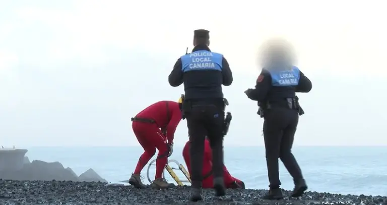 Encuentran el cadáver del parapentista que cayó al mar en Puerto de la Cruz