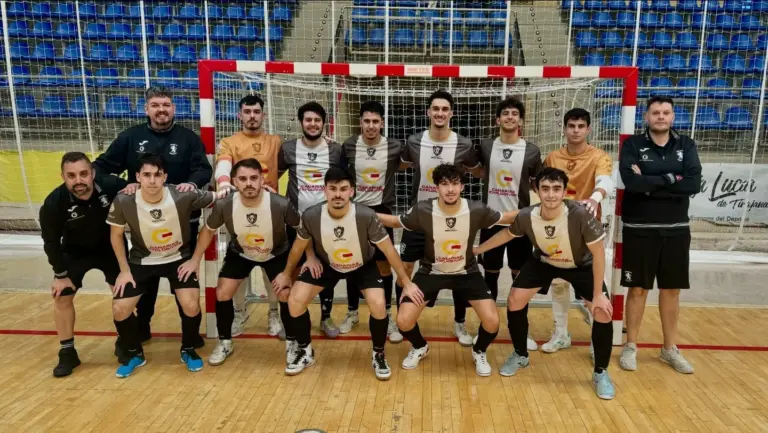 Máxima emoción en la lucha por el liderato del fútbol sala canario