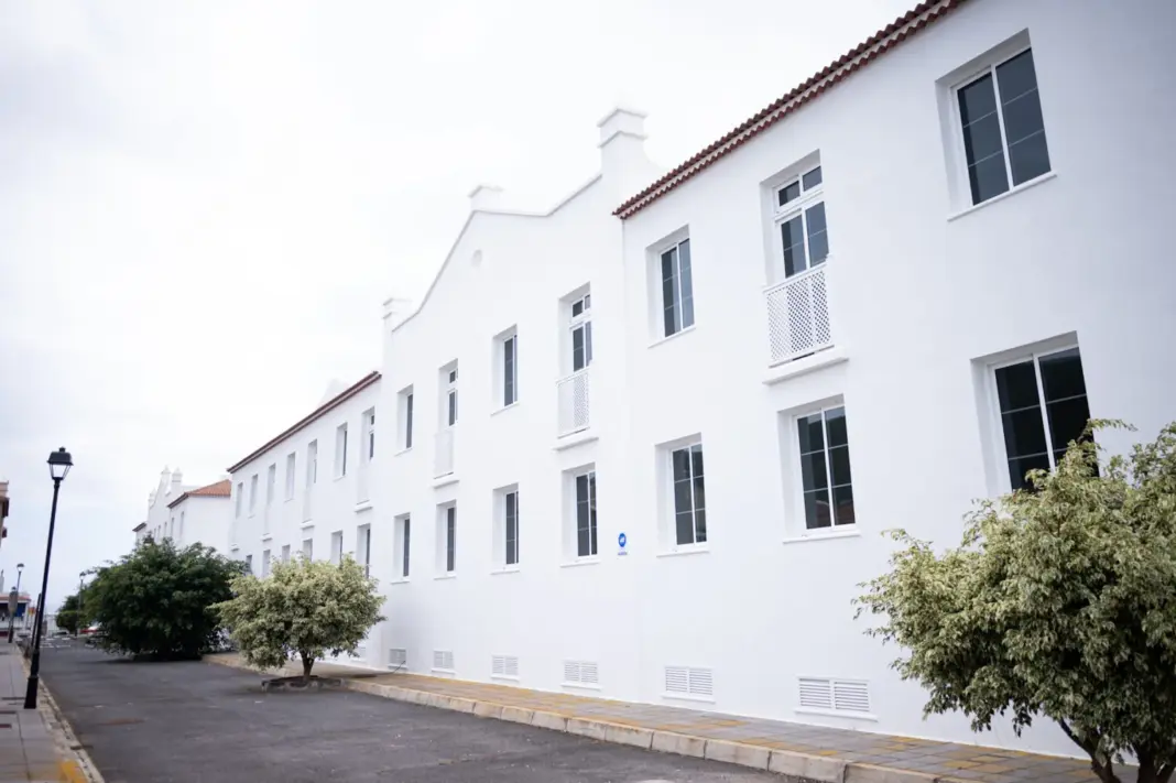 Pablo Rodríguez visita 31 viviendas protegidas en Buenavista