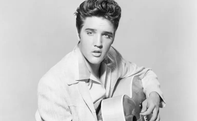 ‘Crónicas de San Borondón’ aborda la conspiración sobre Elvis y reivindica una mirada optimista ante la incertidumbre actual