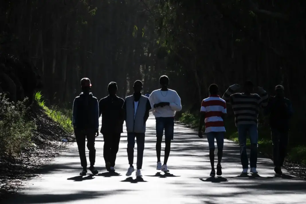 La Delegación del Gobierno culmina 671 expedientes para el traslado de menores no acompañados a la Península