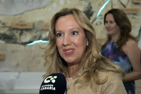 Rosa Dávila afirma que Tenerife está “más preparada que nunca” ante una eventual erupción