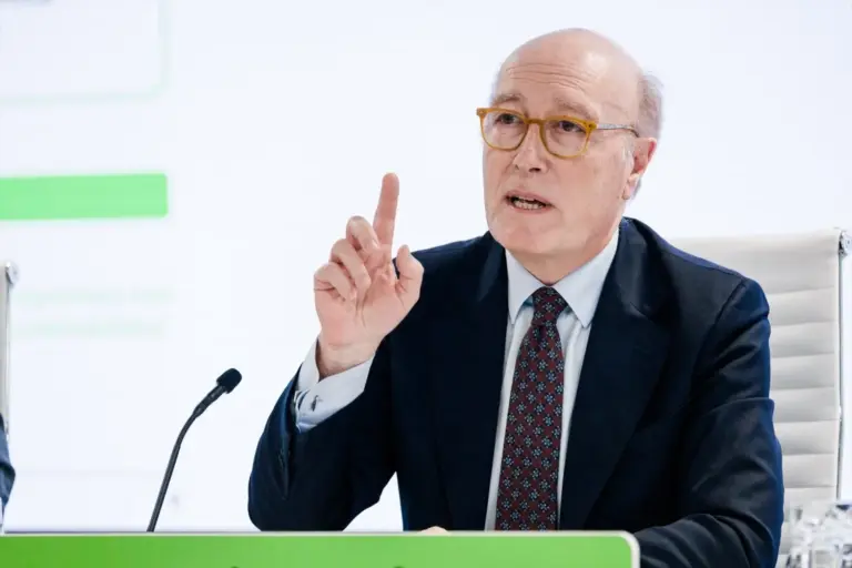 Aena dice que subir tasas no incide «para nada» en la competitividad de los aeropuertos canarios