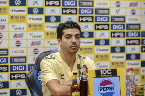 Enrique Clemente: «El ambiente que se respira es como el del último ascenso»