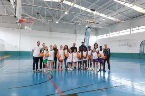 Fuerteventura impulsa el baloncesto femenino con el proyecto ‘Encestando Futuro’