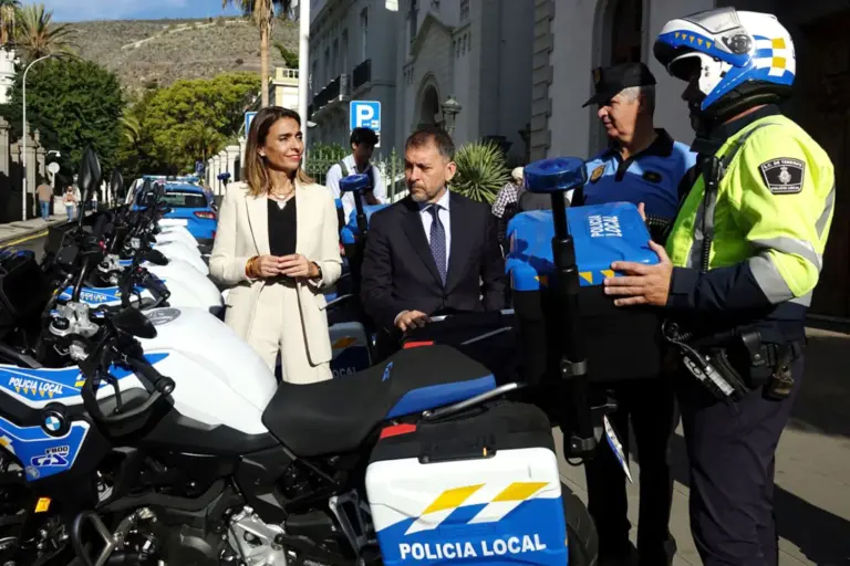 Santa Cruz de Tenerife recupera la UNIPOL para reforzar la seguridad en barrios