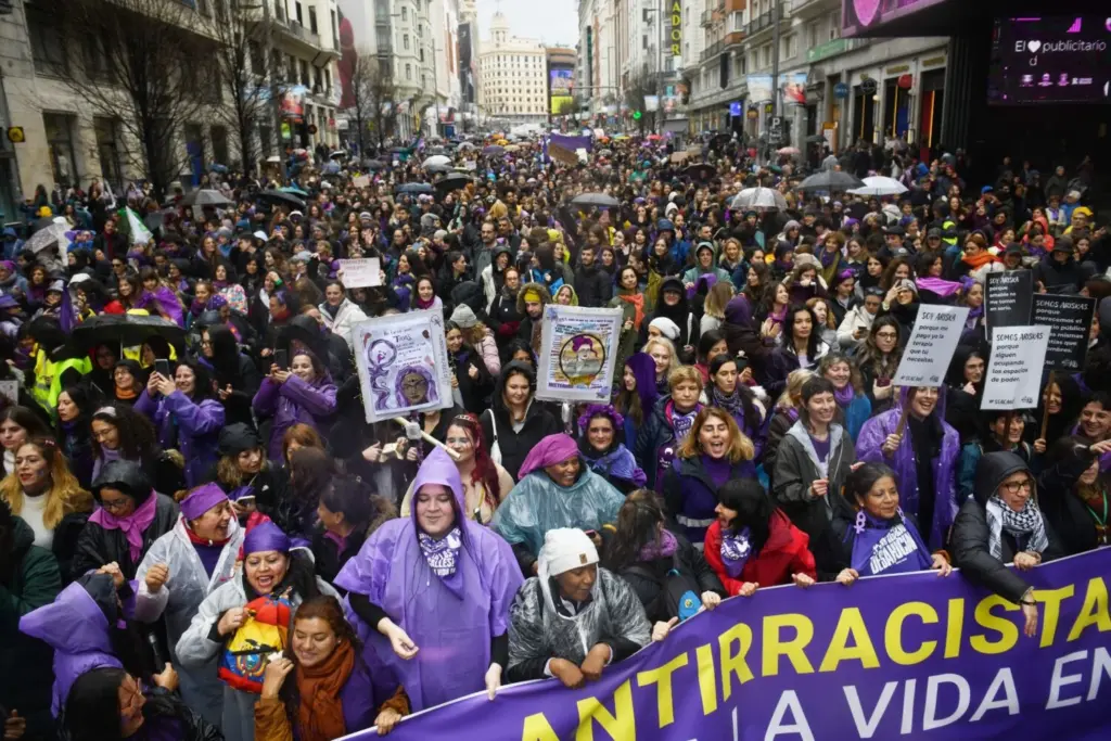 Más allá de las cifras de violencia, el movimiento feminista llega al 8 de marzo con una agenda cargada de reivindicaciones y reformas pendientes