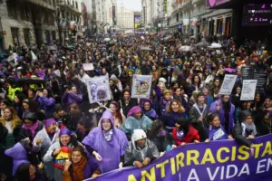 Más allá de las cifras de violencia, el movimiento feminista llega al 8 de marzo con una agenda cargada de reivindicaciones y reformas pendientes