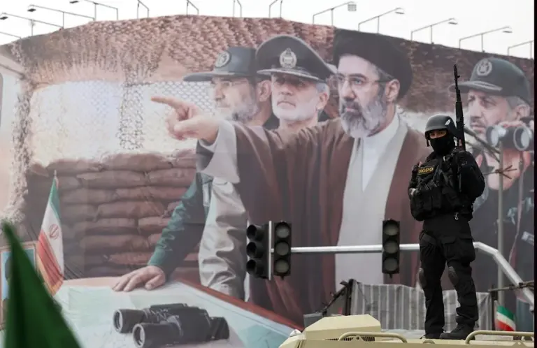 Irán niega un acuerdo con Trump y advierte que el petróleo seguirá caro