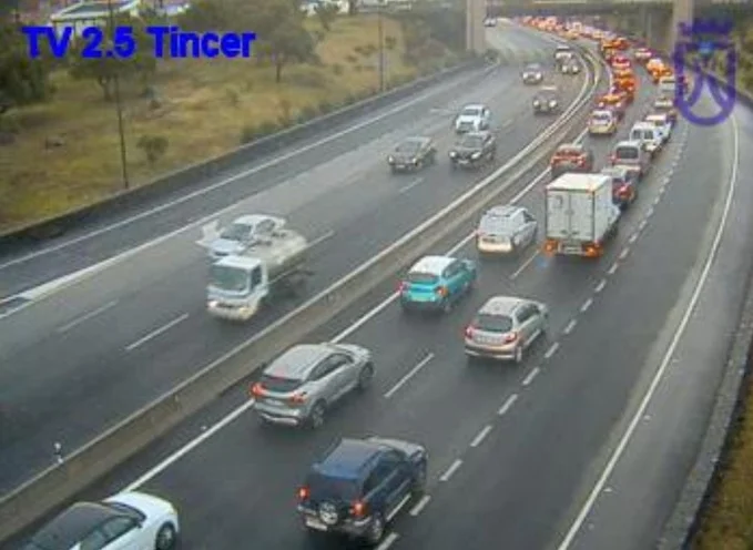 Mañana accidentada en las carreteras de Tenerife