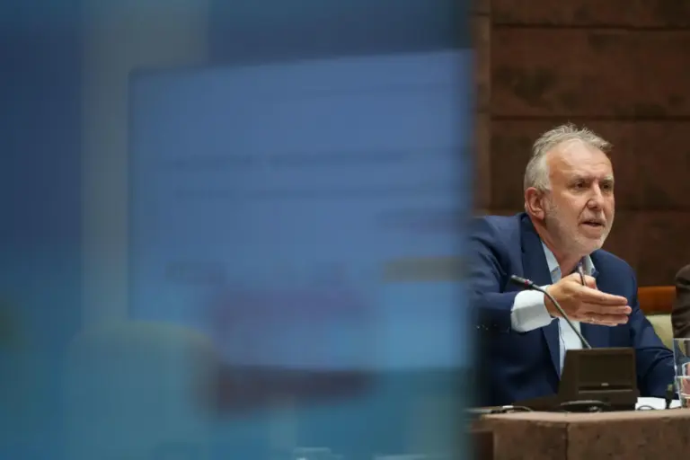 Ángel Víctor Torres destaca que los recursos autonómicos al Constitucional han caído a la mitad desde 2018