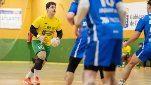 El Balonmano Gáldar viaja a tierras gallegas para medirse al Balonmán Porriño