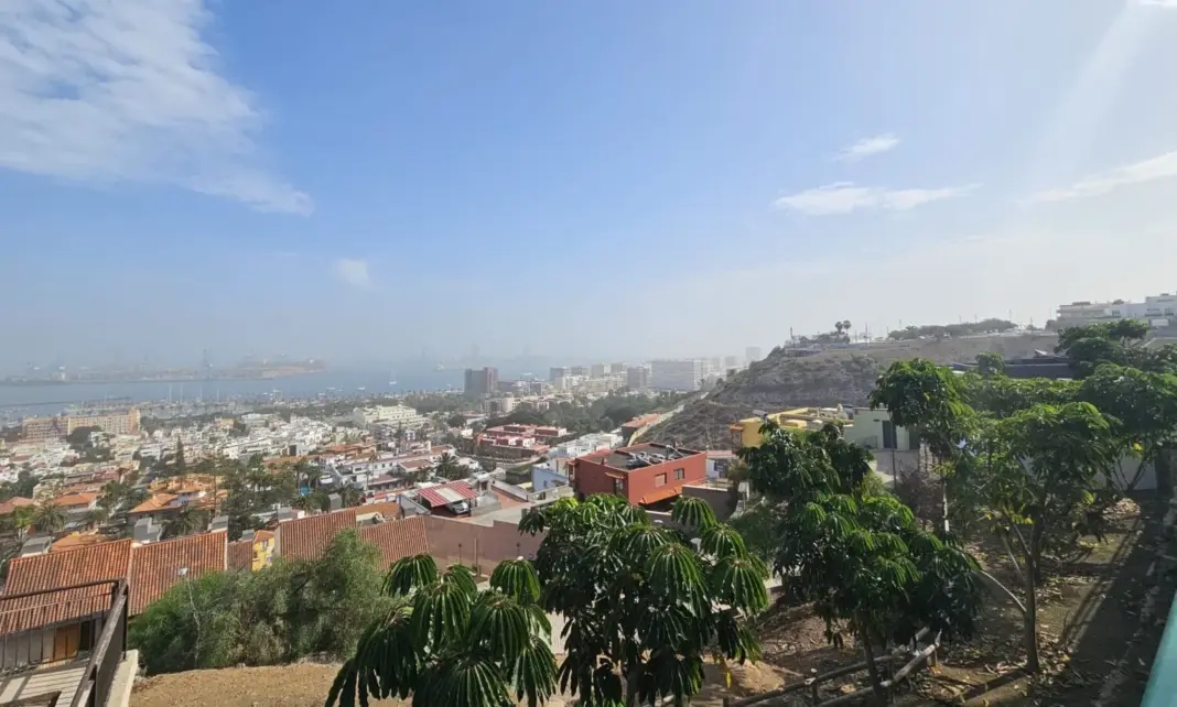 La borrasca podría entrar por La Palma o El Hierro, aunque destacar que su posición podría variar