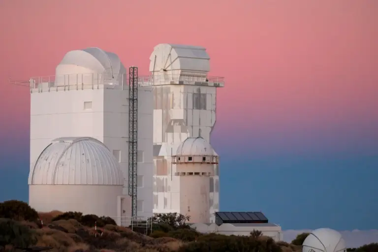Televisión Canaria viaja al Observatorio del Teide en el nuevo episodio de ‘Canarias Futura’
