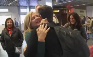 Dos canarios regresan a Gran Canaria tras salir del conflicto en Dubái