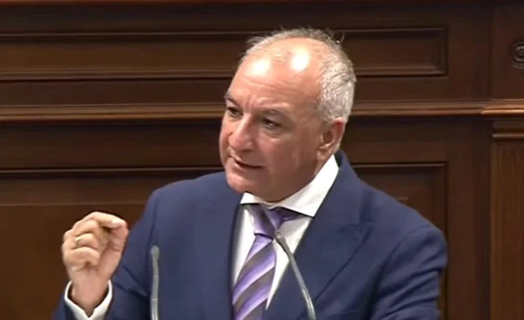 Campos critica el Gobierno desarrollista