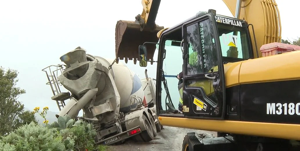 La lluvia provoca graves incidentes en las carreteras de La Laguna