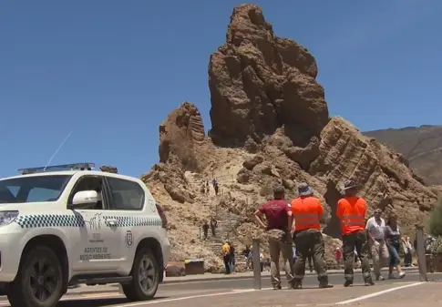Polémica por la contratación de guardias rurales para vigilar el Teide